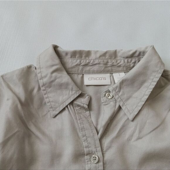 Chico's Tan Khaki Lace Applique Back Lightweight Button Down Top Women's Medium - Picture 6 of 13